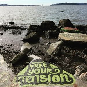 Meet your Posher, Thea